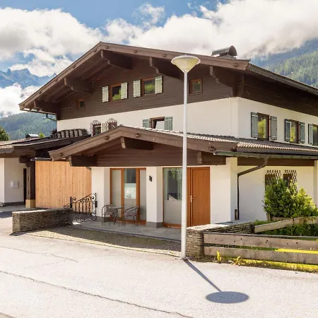 Apartmenthaus Dreier-2 By Interhome アパート *