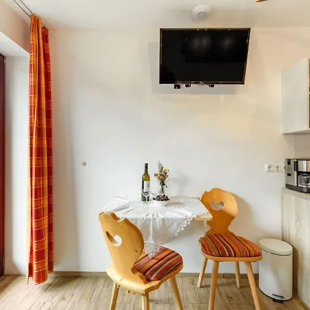 Apartmenthaus Dreier-2 By Interhome * Neukirchen am Großvenediger